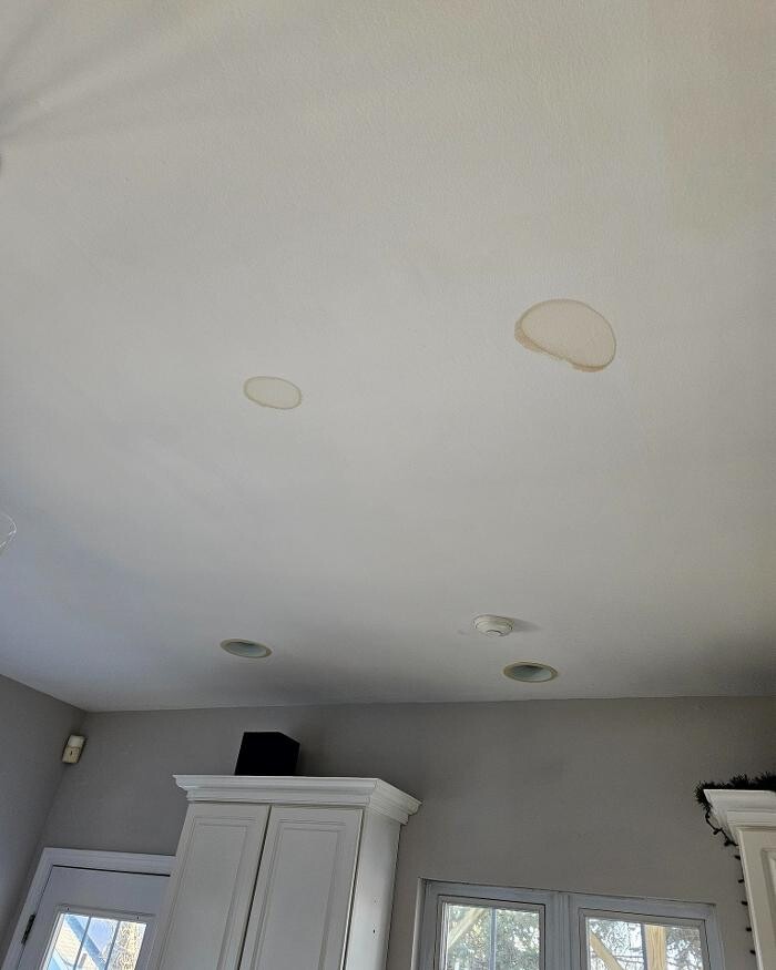 Images Bob & Jerry's Roofing Inc.