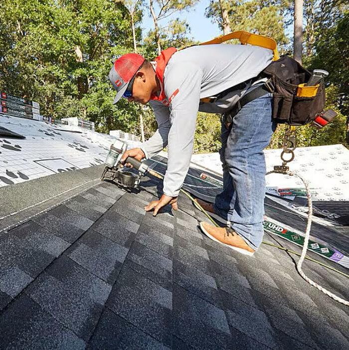 Images Bob & Jerry's Roofing Inc.