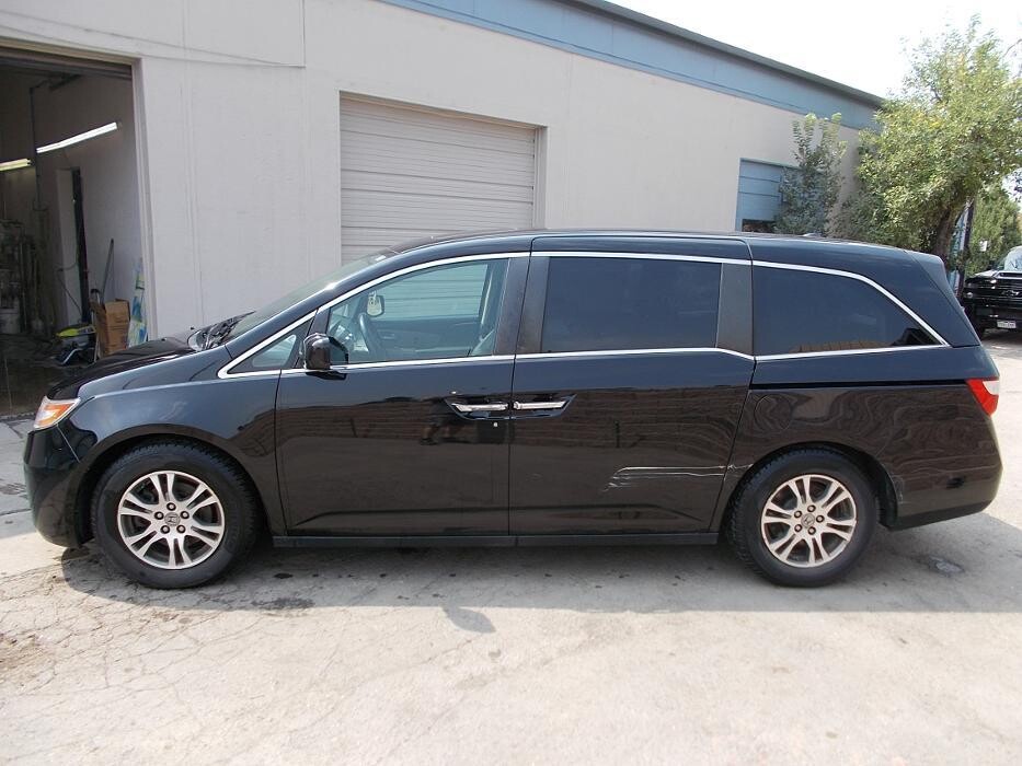 Images Golden Coach Works Auto Body & Paint + Detailing
