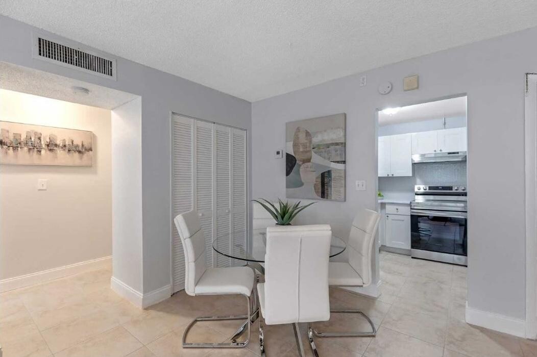 Images Amberstone Apartments