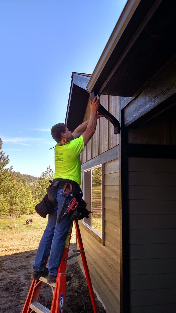 Images Rain Master Seamless Rain Gutters