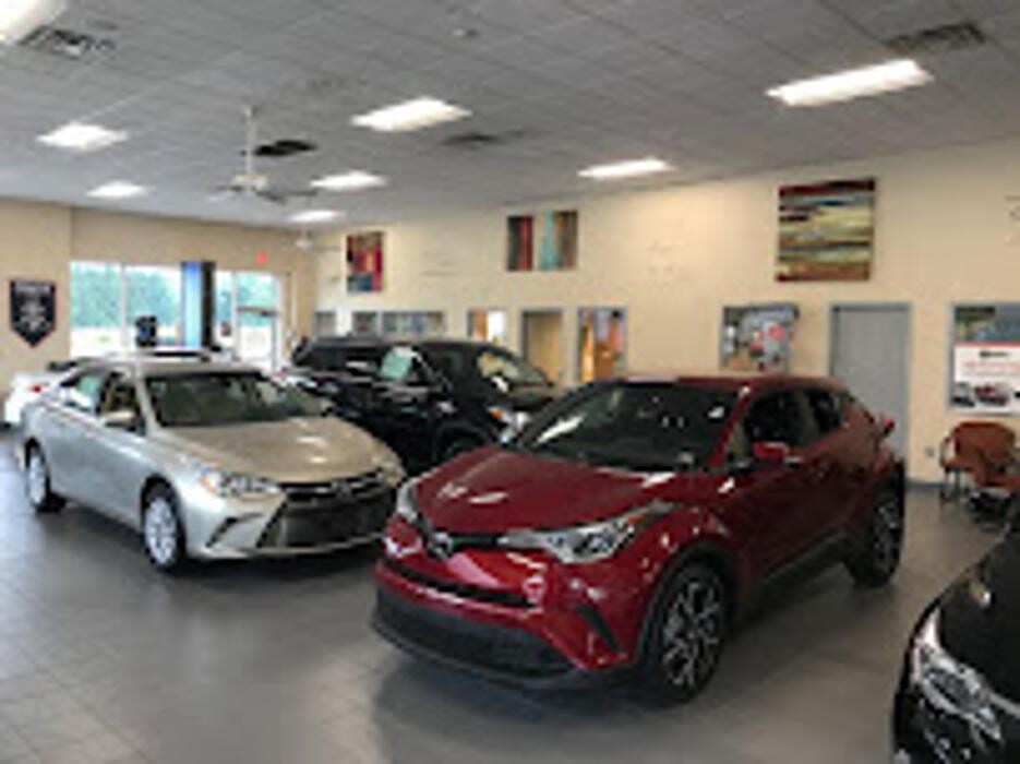Images Diehl Toyota of Butler