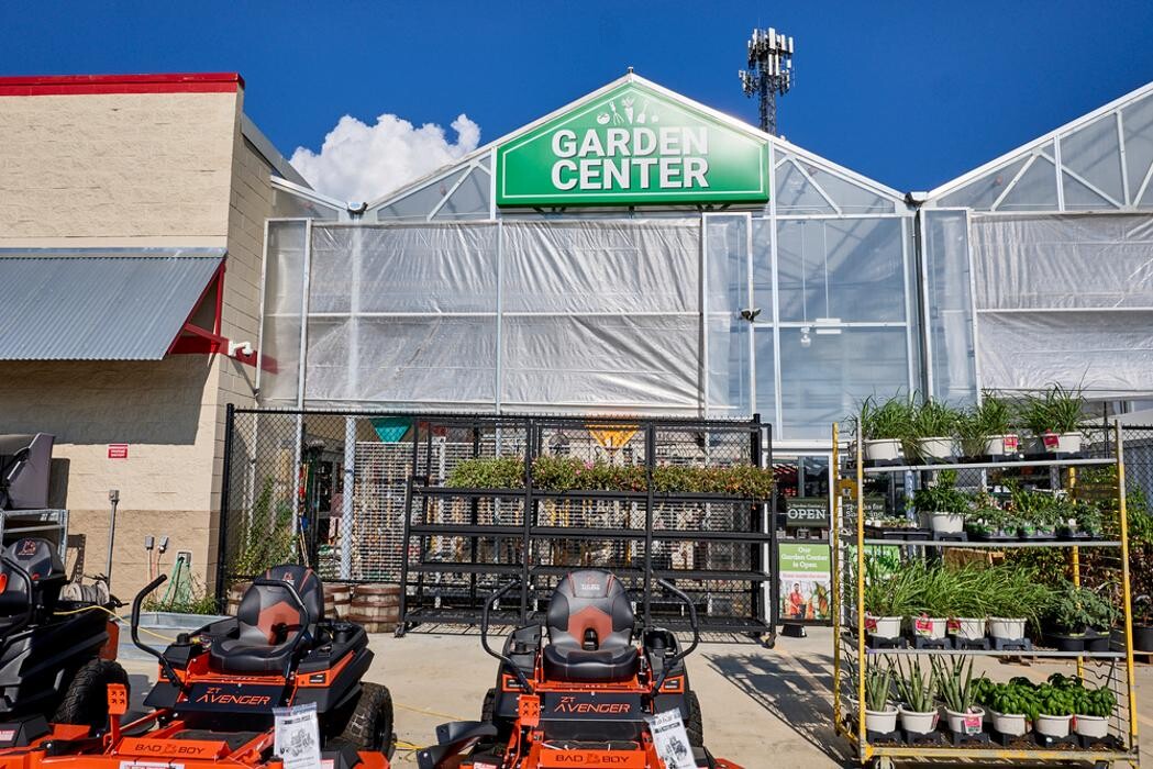 Images Tractor Supply Co.