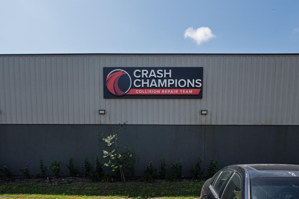 Images Crash Champions Collision Repair Valrico