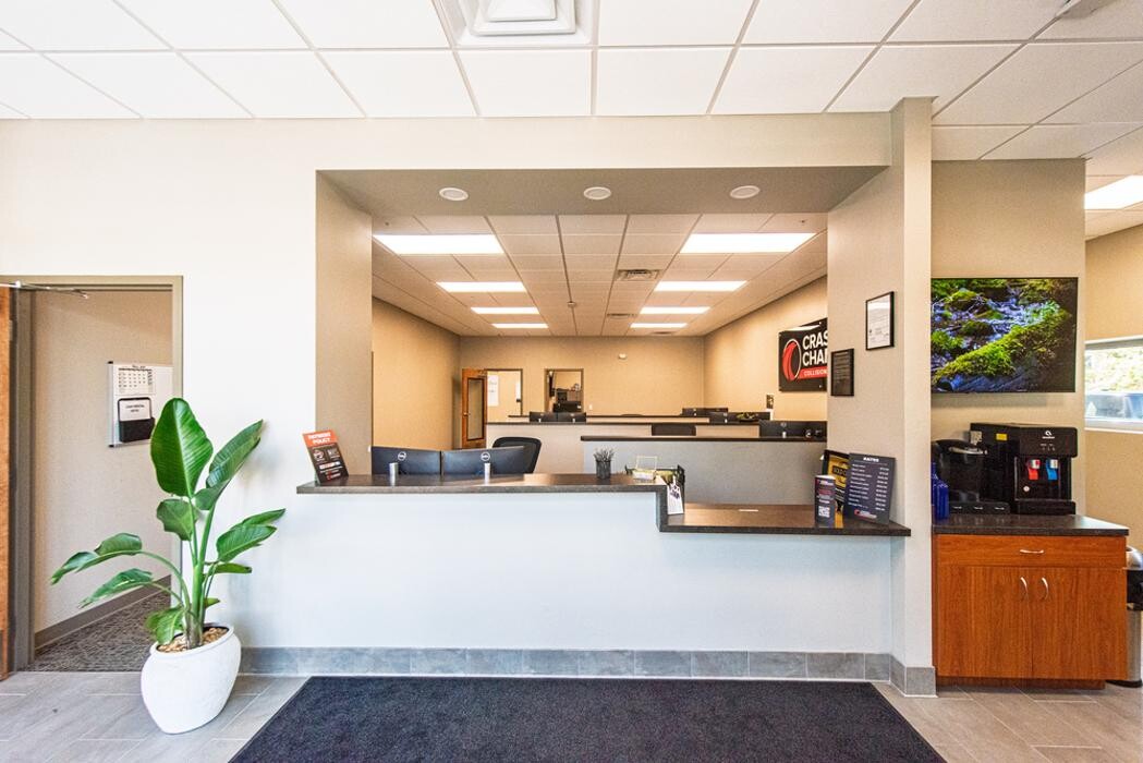 Images Crash Champions Collision Repair Valrico