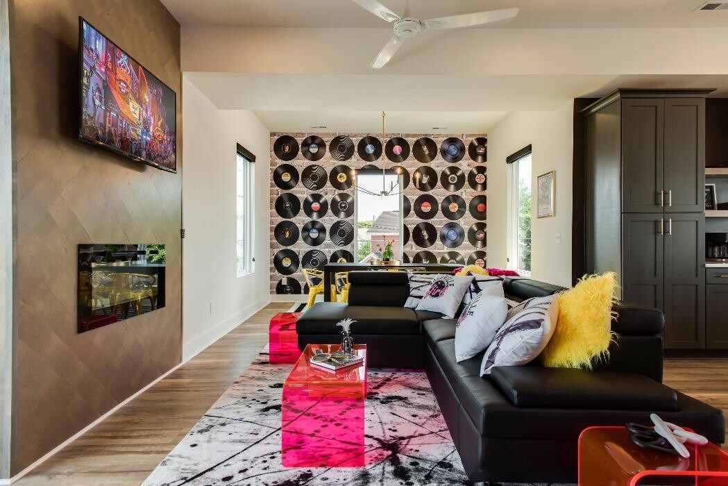 Images MISFIT HOMES