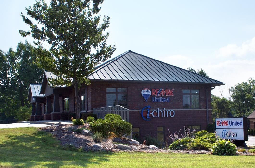 Images RE/MAX United