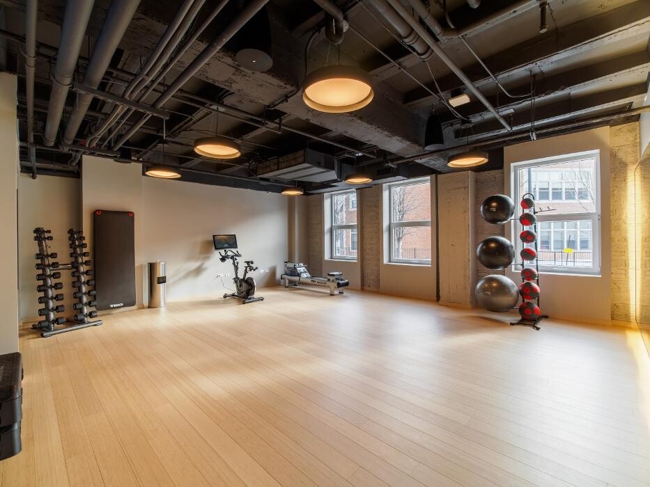 Images The Thompson at Fulton Market