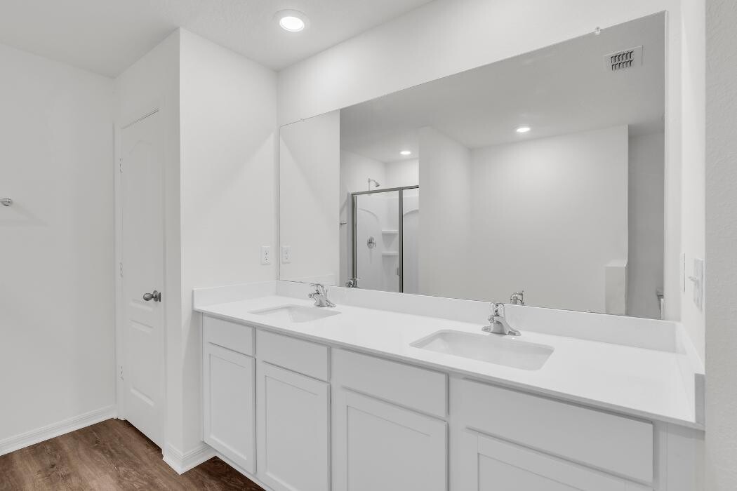 Images LGI Homes - Whisper Ridge