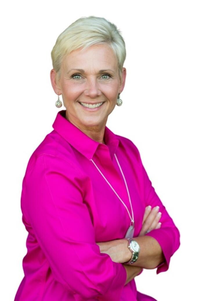 Images Debbie Howard