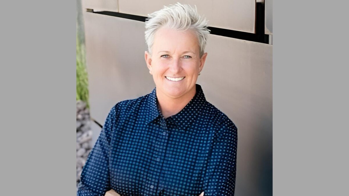 Images JoElla Sartin - Home Mortgage Advisors