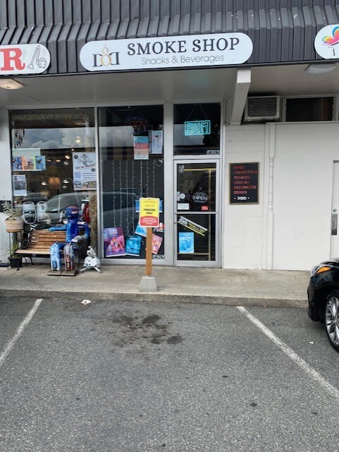 Images InstaBitATM Bitcoin ATM