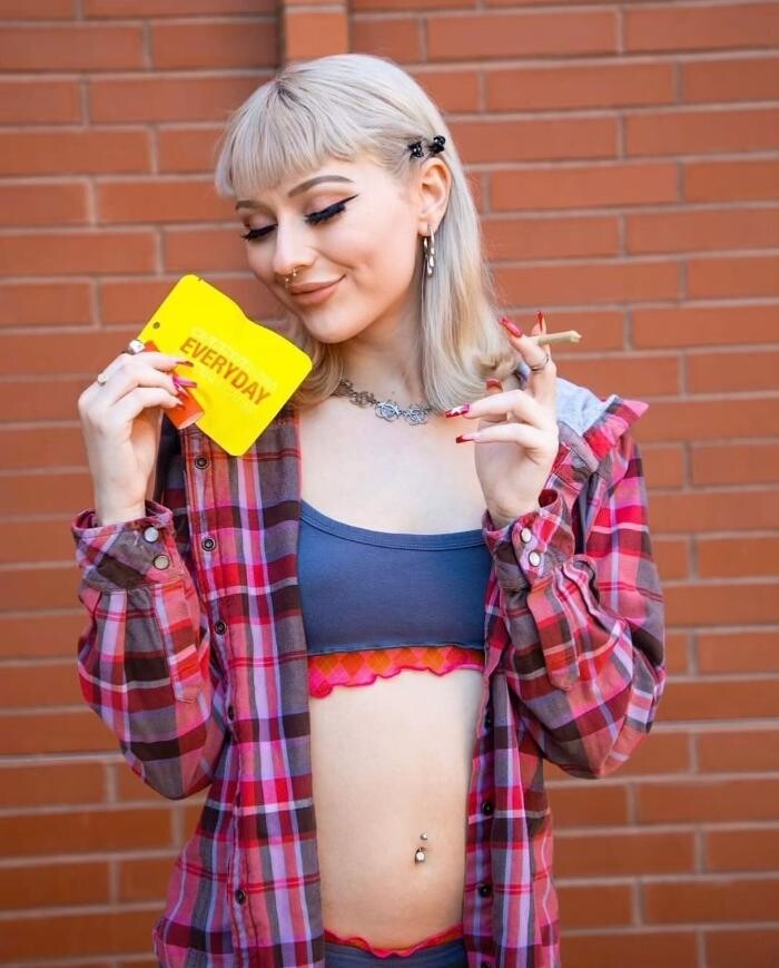Images VICE Cannabis Dispensary