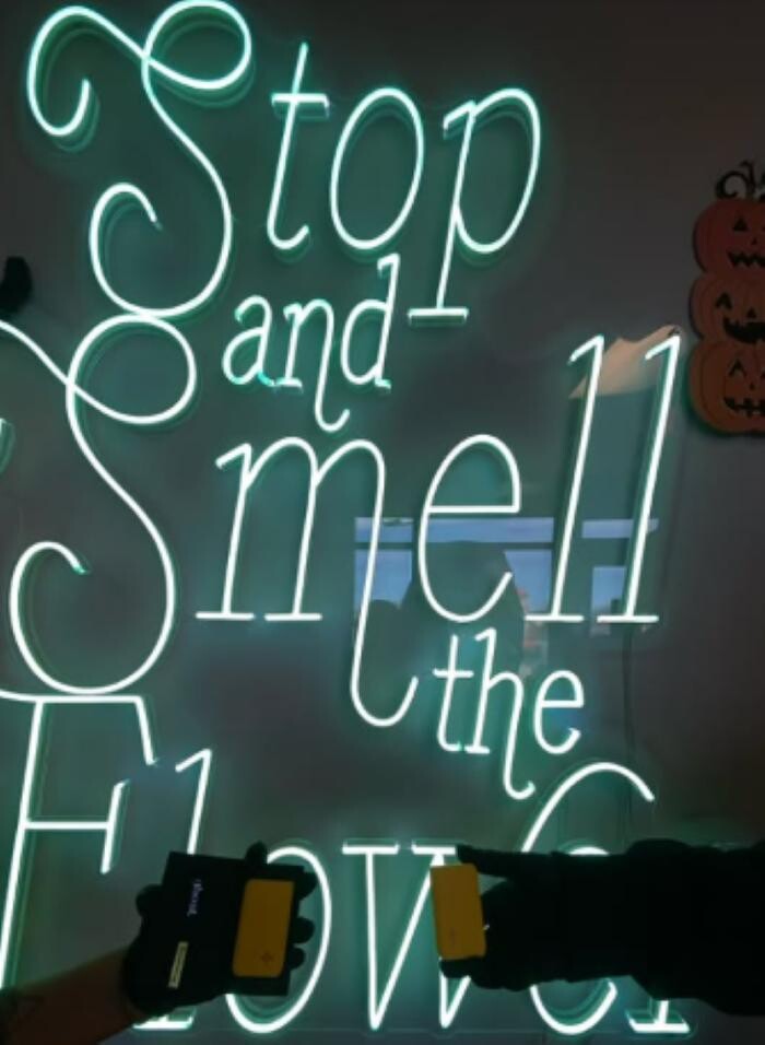 Images VICE Cannabis Dispensary