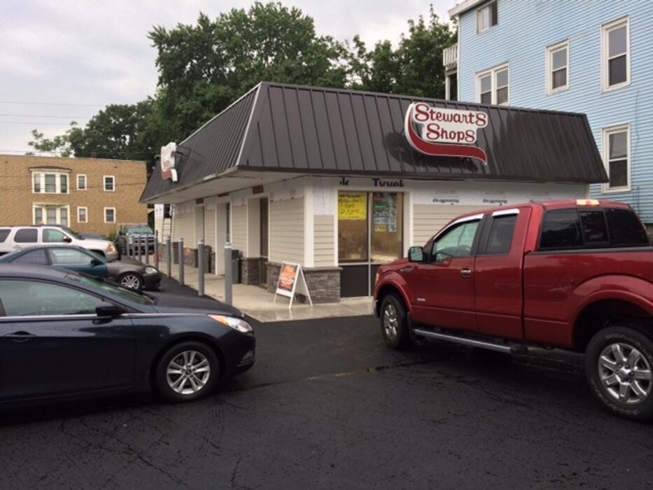 Images Stewart's Shops