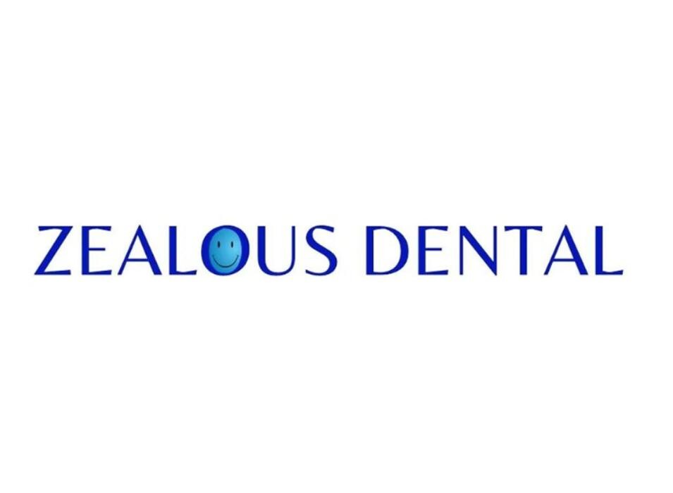 Zealous Dental Hamilton Logo