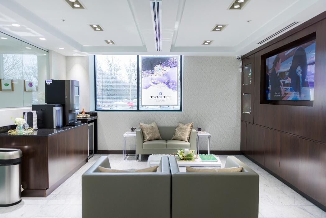 Images Diamonds Direct Milwaukee