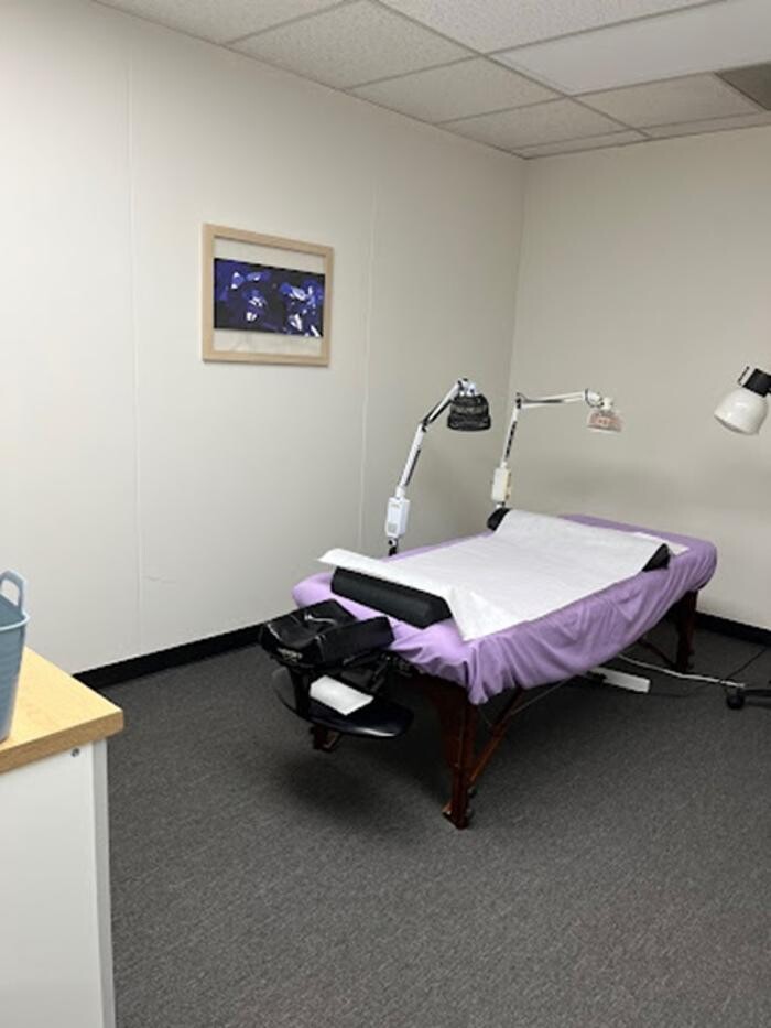 Images Herb4Us & Acupuncture