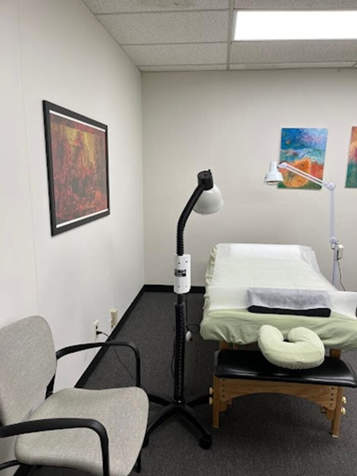 Images Herb4Us & Acupuncture