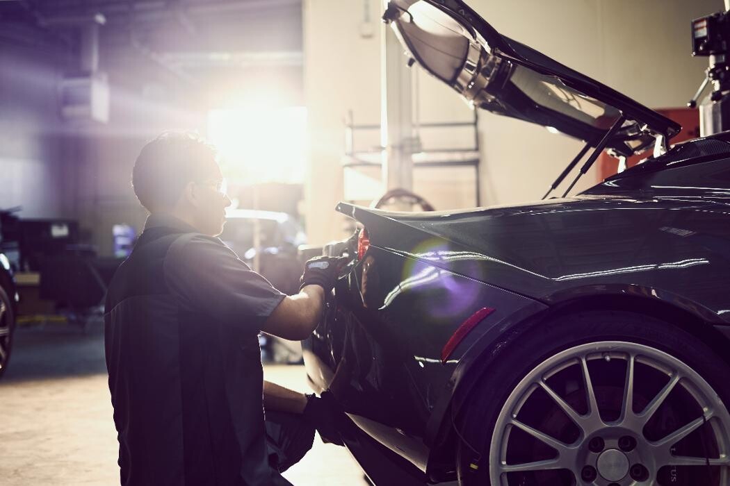 Images Crash Champions LUXE | EV Certified Repair Willows