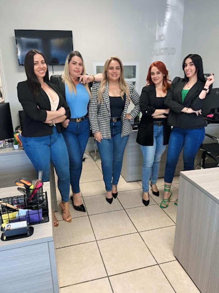 Images D & W TAX SERVICES LLCE