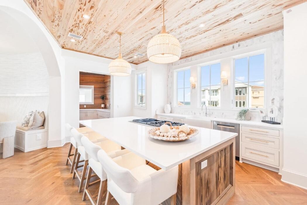 Images Design & Dwell Homes