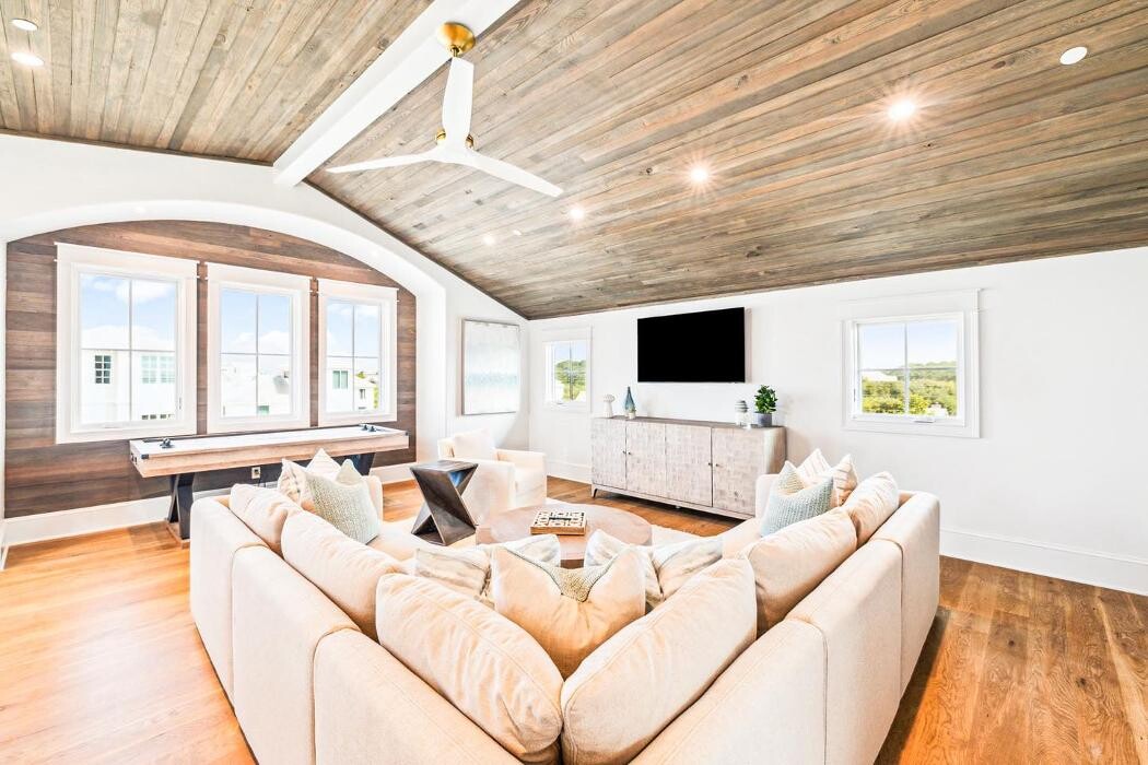 Images Design & Dwell Homes