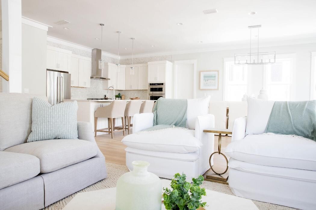 Images Design & Dwell Homes