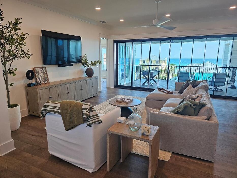 Images Design & Dwell Homes