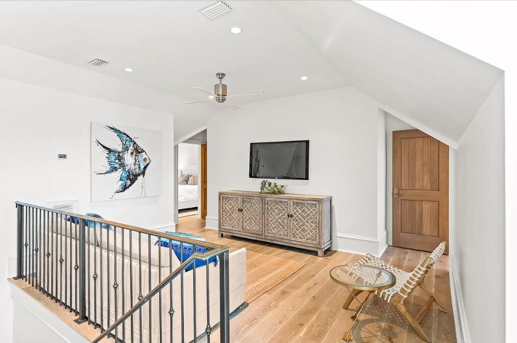 Images Design & Dwell Homes