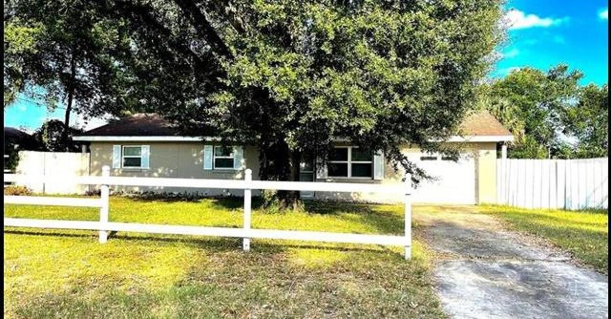 Images Century 21 Armstrong Team Realty