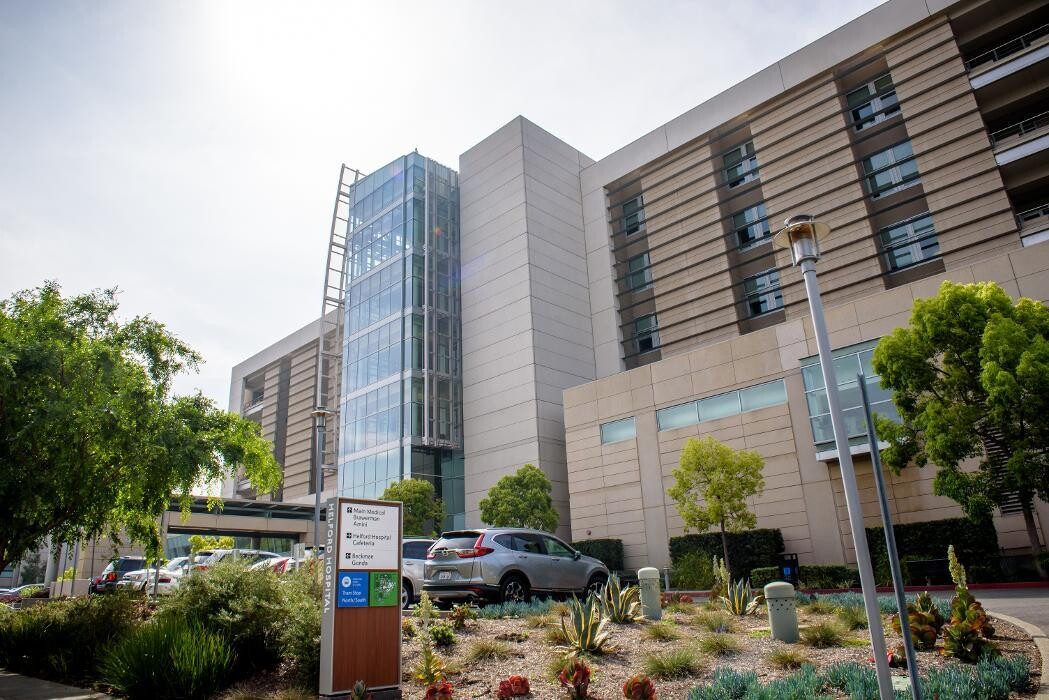 Images City of Hope Comprehensive Cancer Center - Duarte