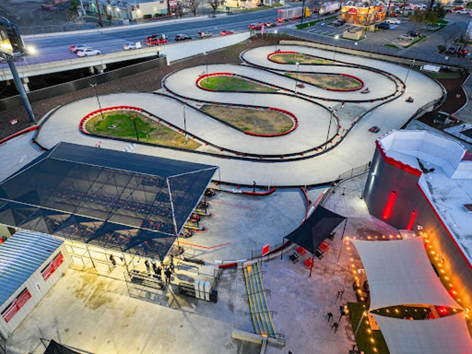 Images MB2 Entertainment Bakersfield