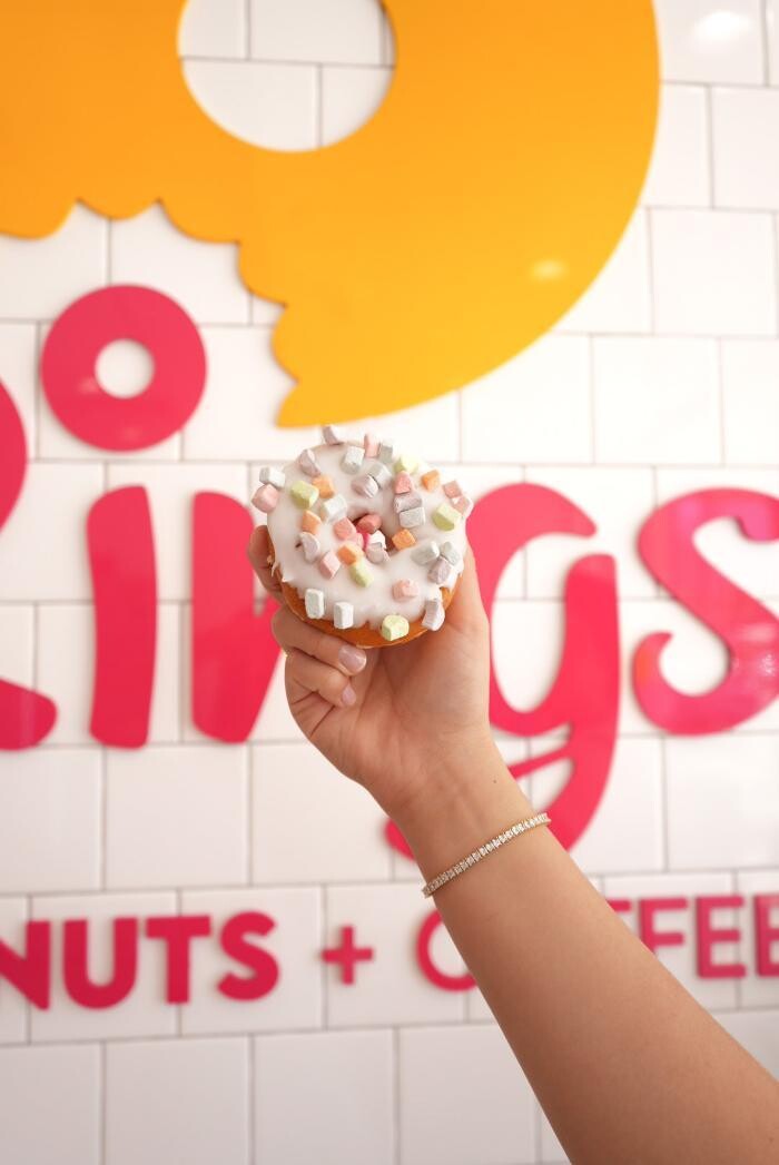 Images RINGS DONUTS AND COFFEE