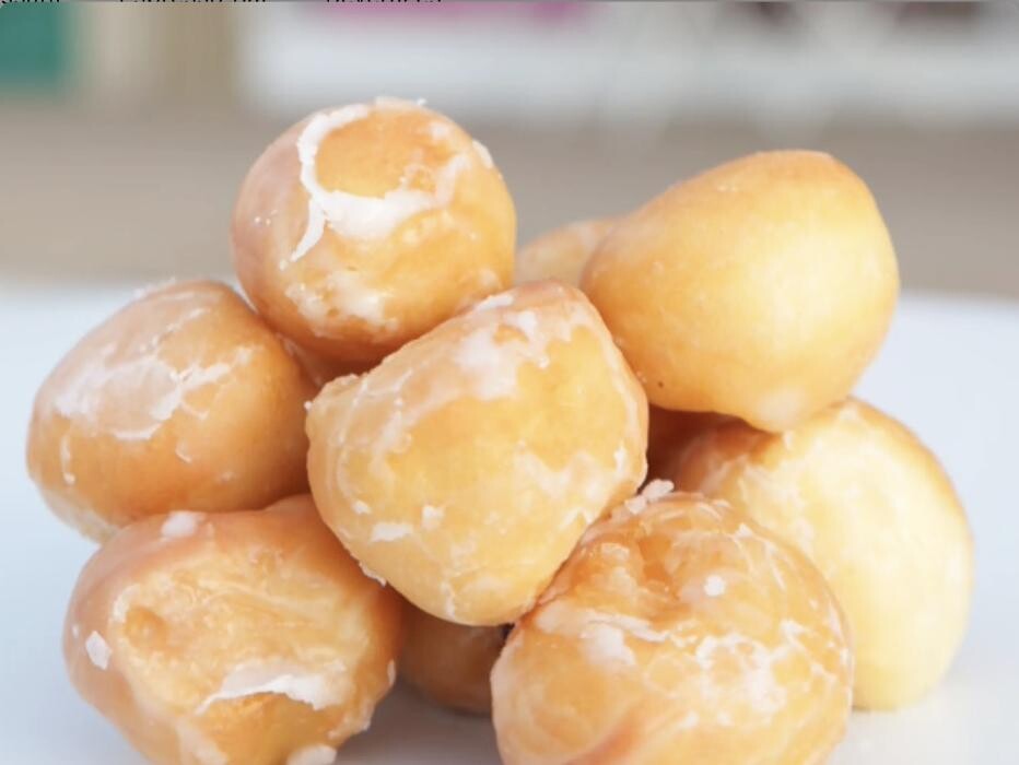 Images RINGS DONUTS AND COFFEE