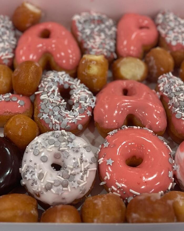 Images RINGS DONUTS AND COFFEE