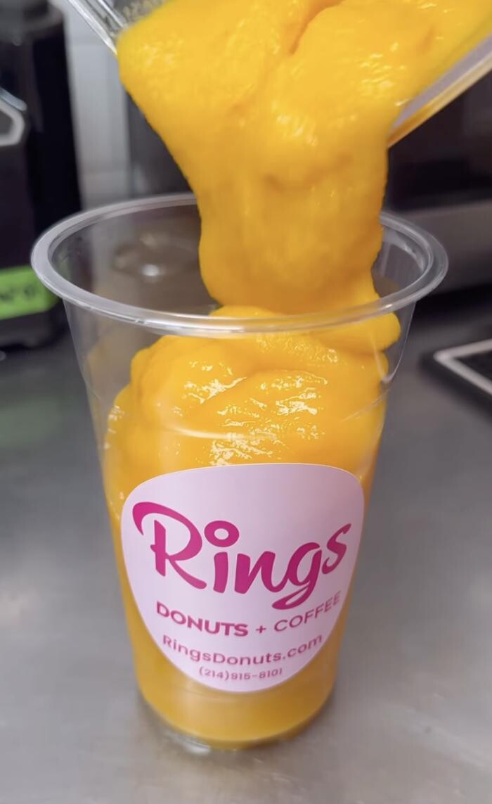Images RINGS DONUTS AND COFFEE