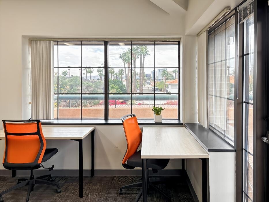 Images Regus 3rd Street