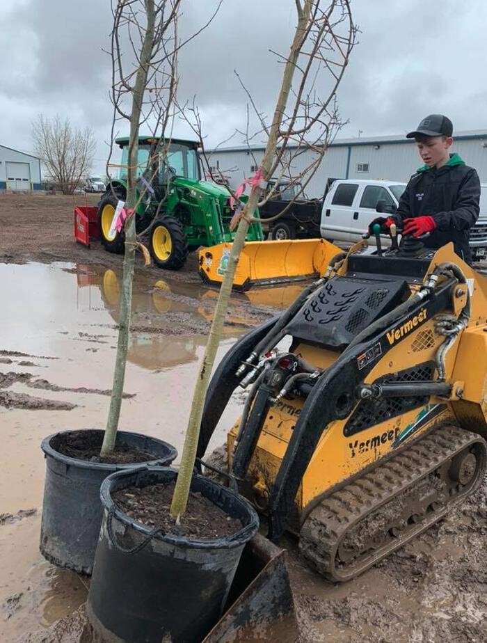 Images Greenup Lawn, Landscape, & Sprinklers