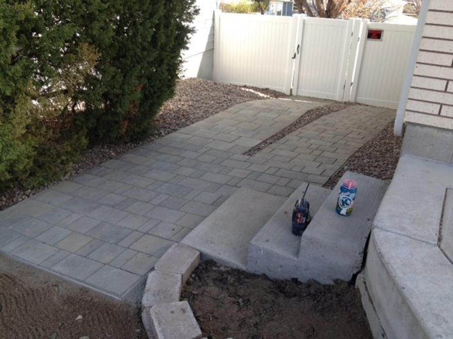 Images Greenup Lawn, Landscape, & Sprinklers