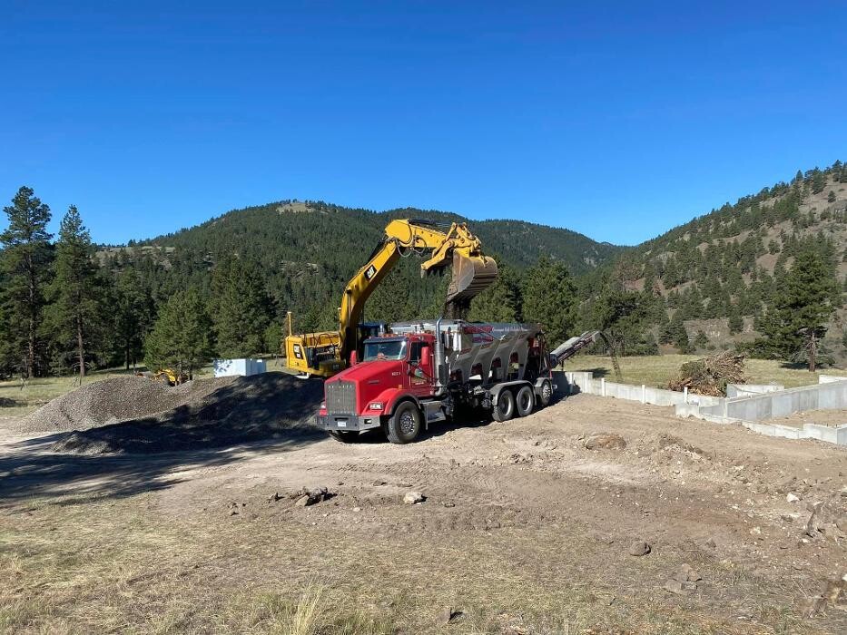 Images Greenup Lawn, Landscape, & Sprinklers