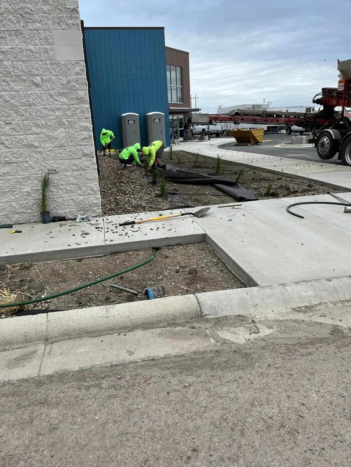 Images Greenup Lawn, Landscape, & Sprinklers