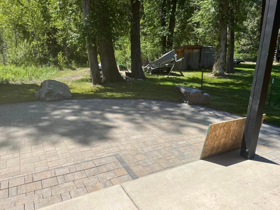 Images Greenup Lawn, Landscape, & Sprinklers