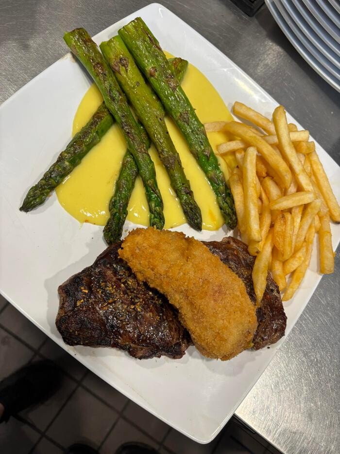 Images Yellow Brix Restaurant