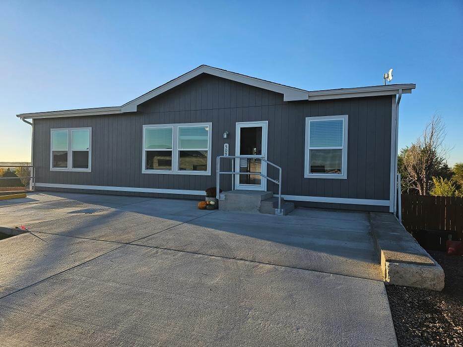 Images Bear Paw Realty