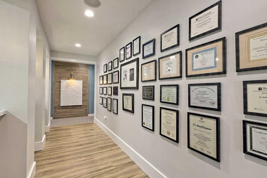 Images Jones & Copeland Smiles - Dr. Eric W. Jones, DMD