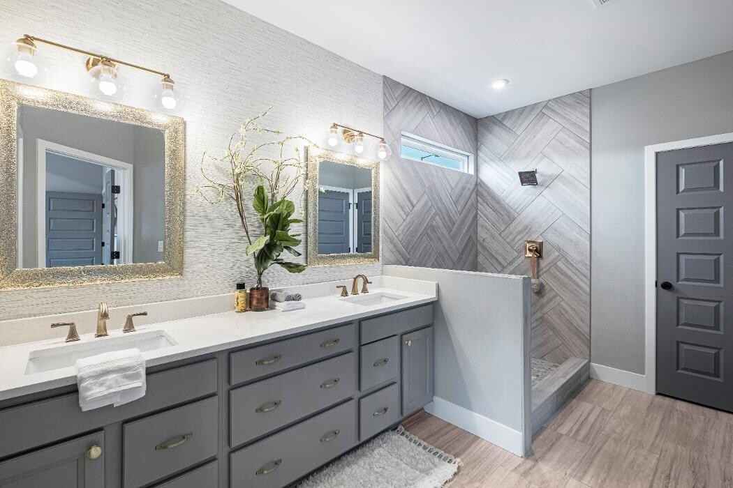 Images Laurel Farms New Homes in Dallas by Fischer Homes