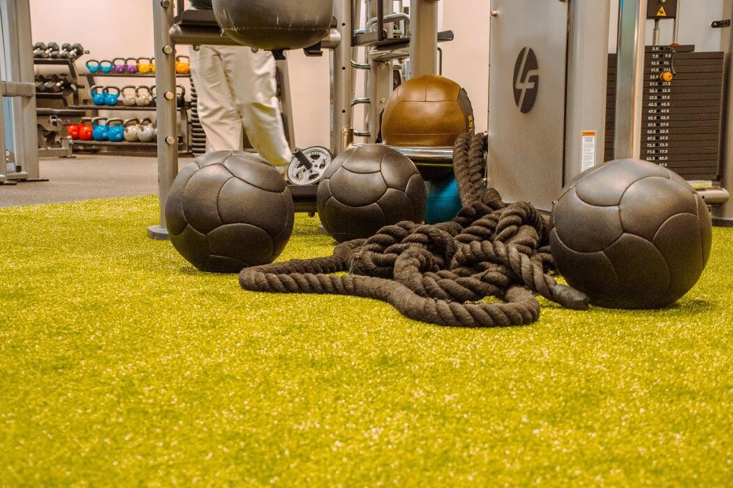 Images 10th St. YMCA