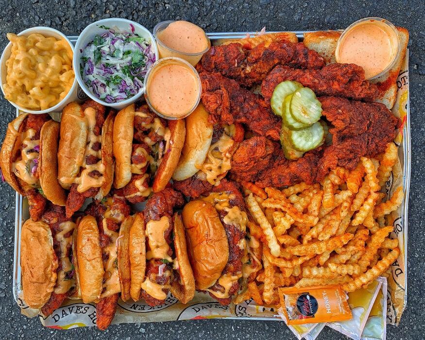 Images Dave's Hot Chicken