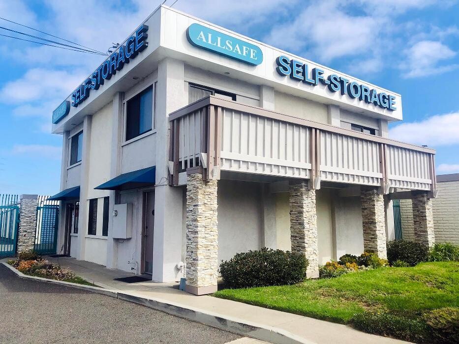 Images Allsafe Self-Storage Alameda
